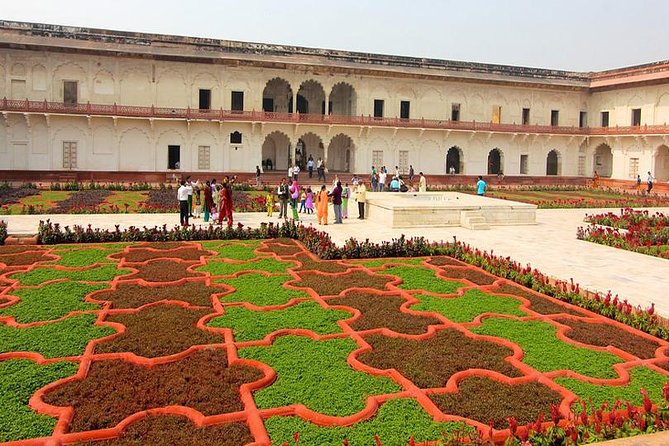 Agra Taj Mahal Tour Guide